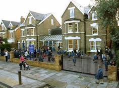 picture of Kew College